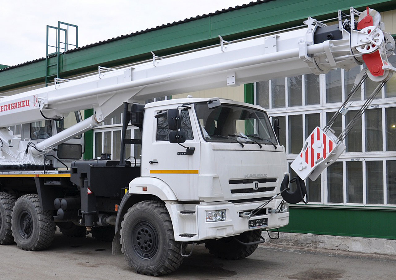 Автокран «Челябинец» 25 тонн